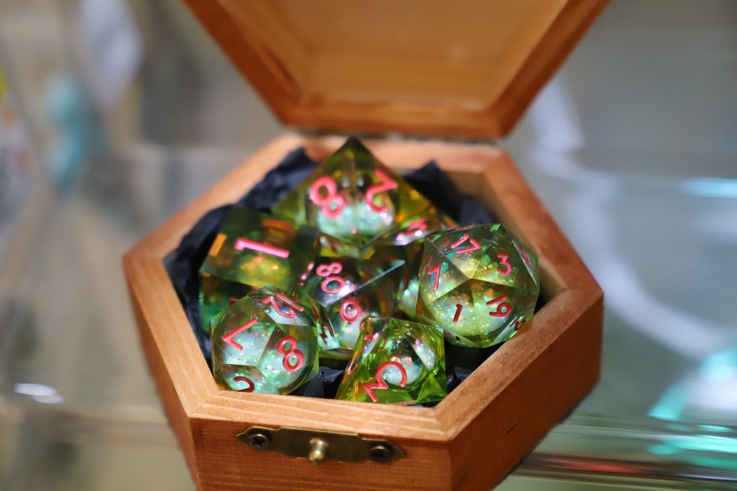Liquid Core 7 Dice Set