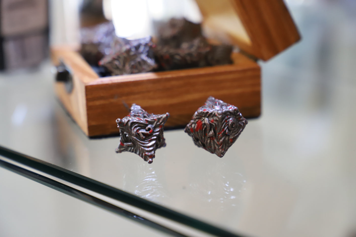 Decorative Metal 7 Dice Set