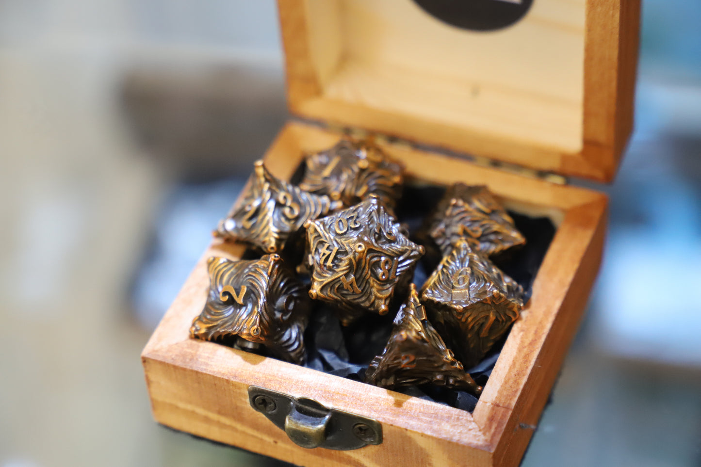 Decorative Metal 7 Dice Set