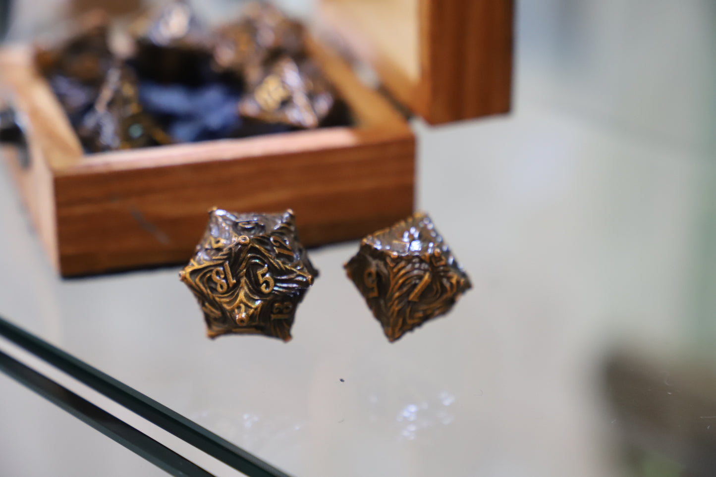 Decorative Metal 7 Dice Set