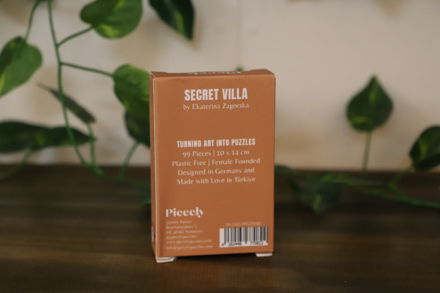 Secret Villa 99pc