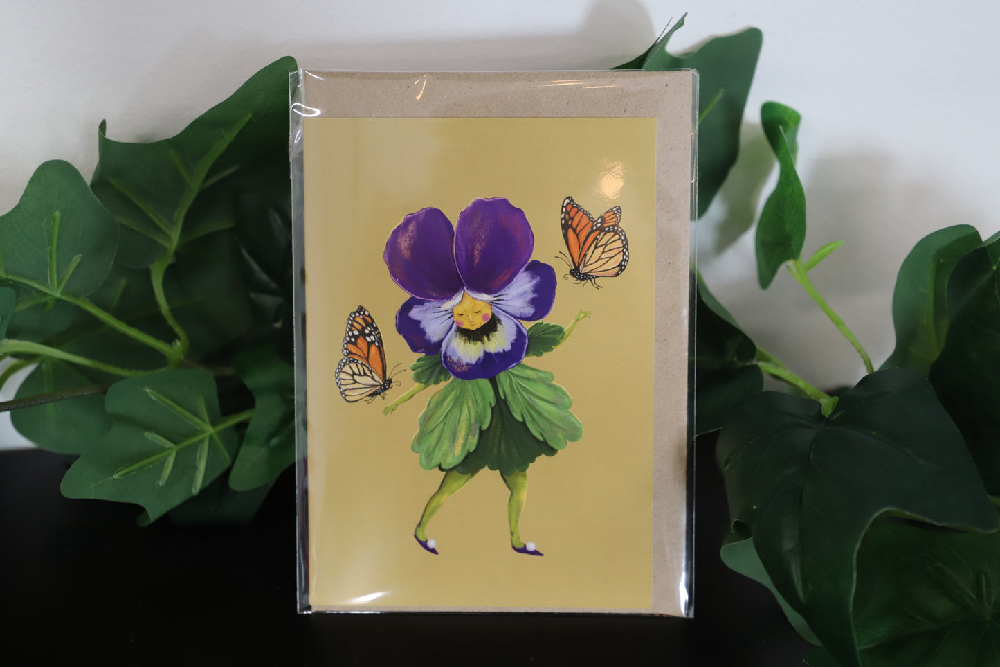 Pretty Pansy Greeting Card
