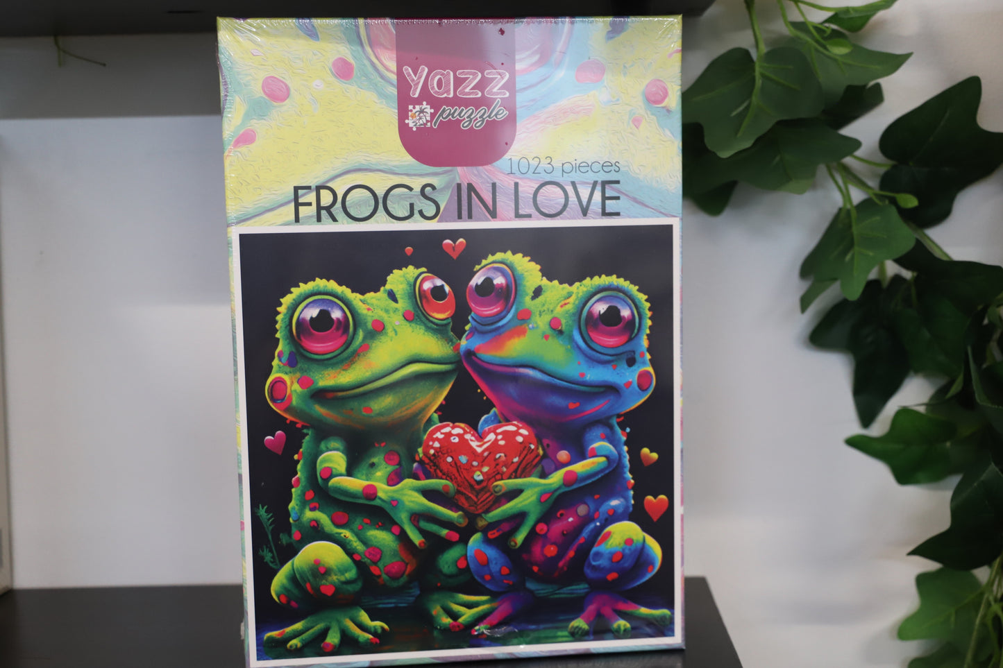Frogs In Love 1023pc