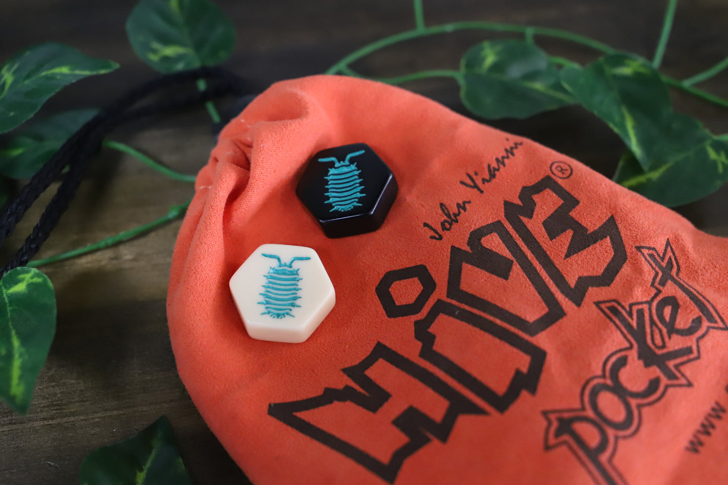 Hive Pocket: Pillbug