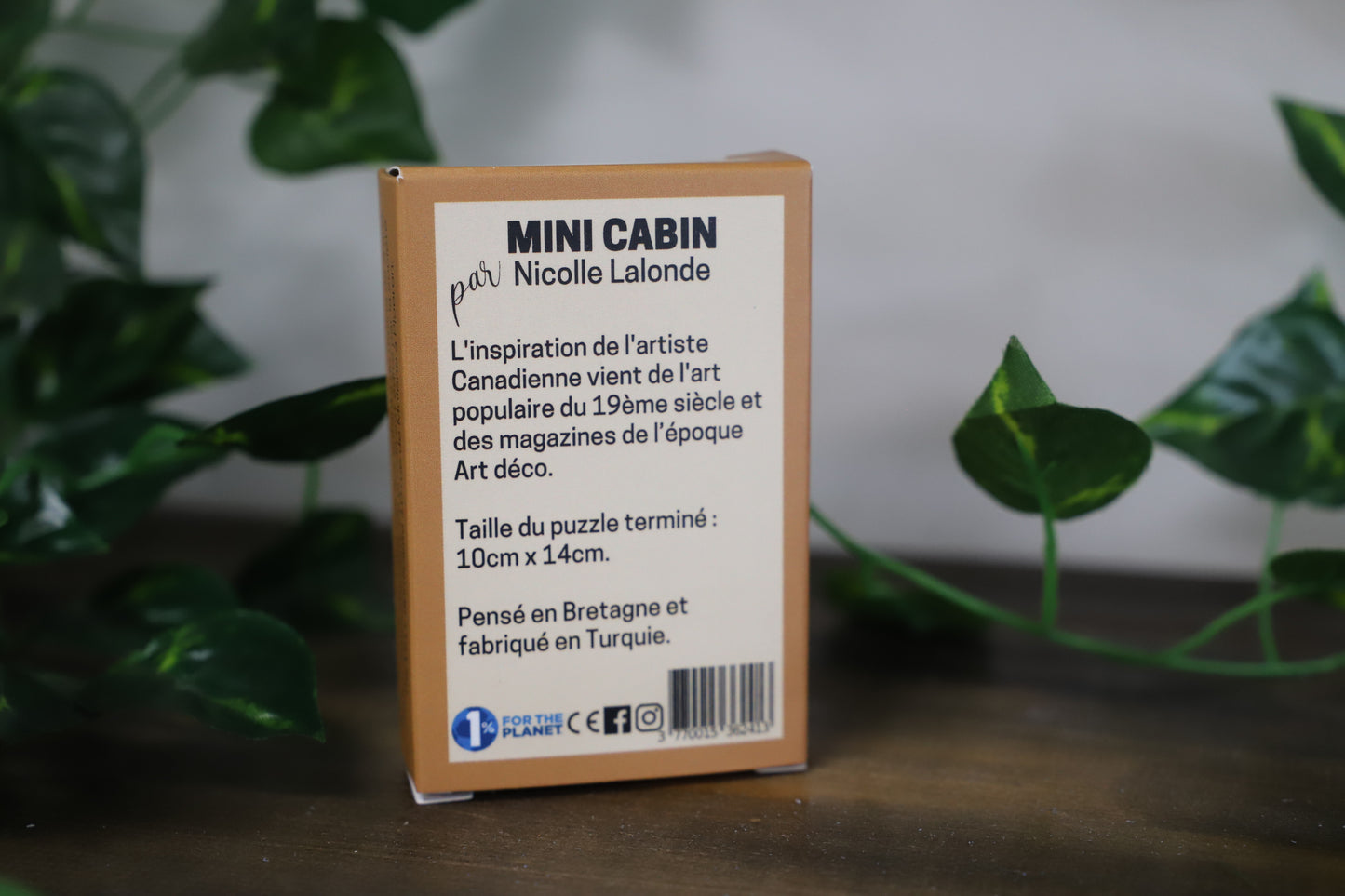 Mini Cabin by Trevell 99pc