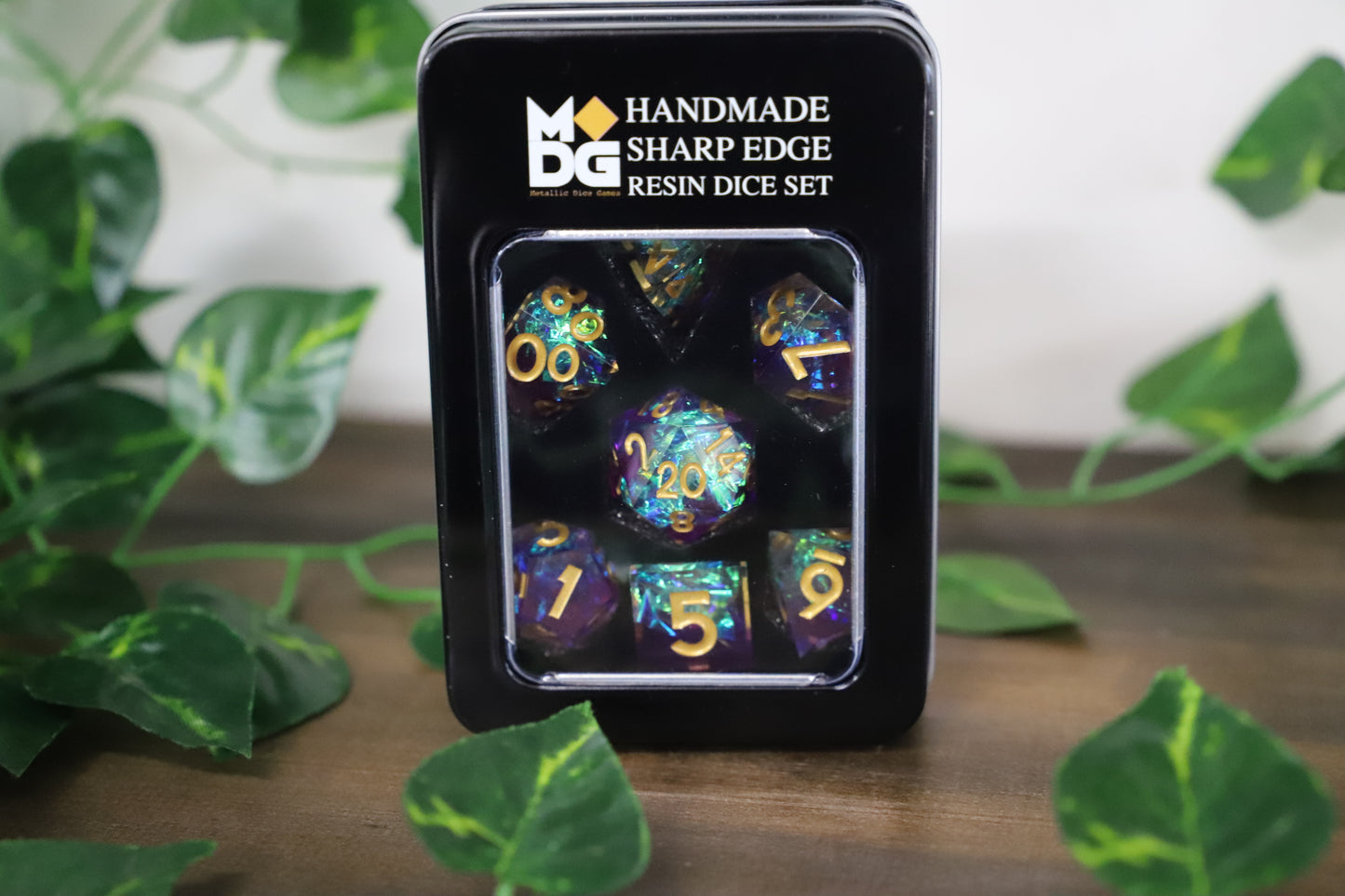 Royal Geode 7 Set Dice