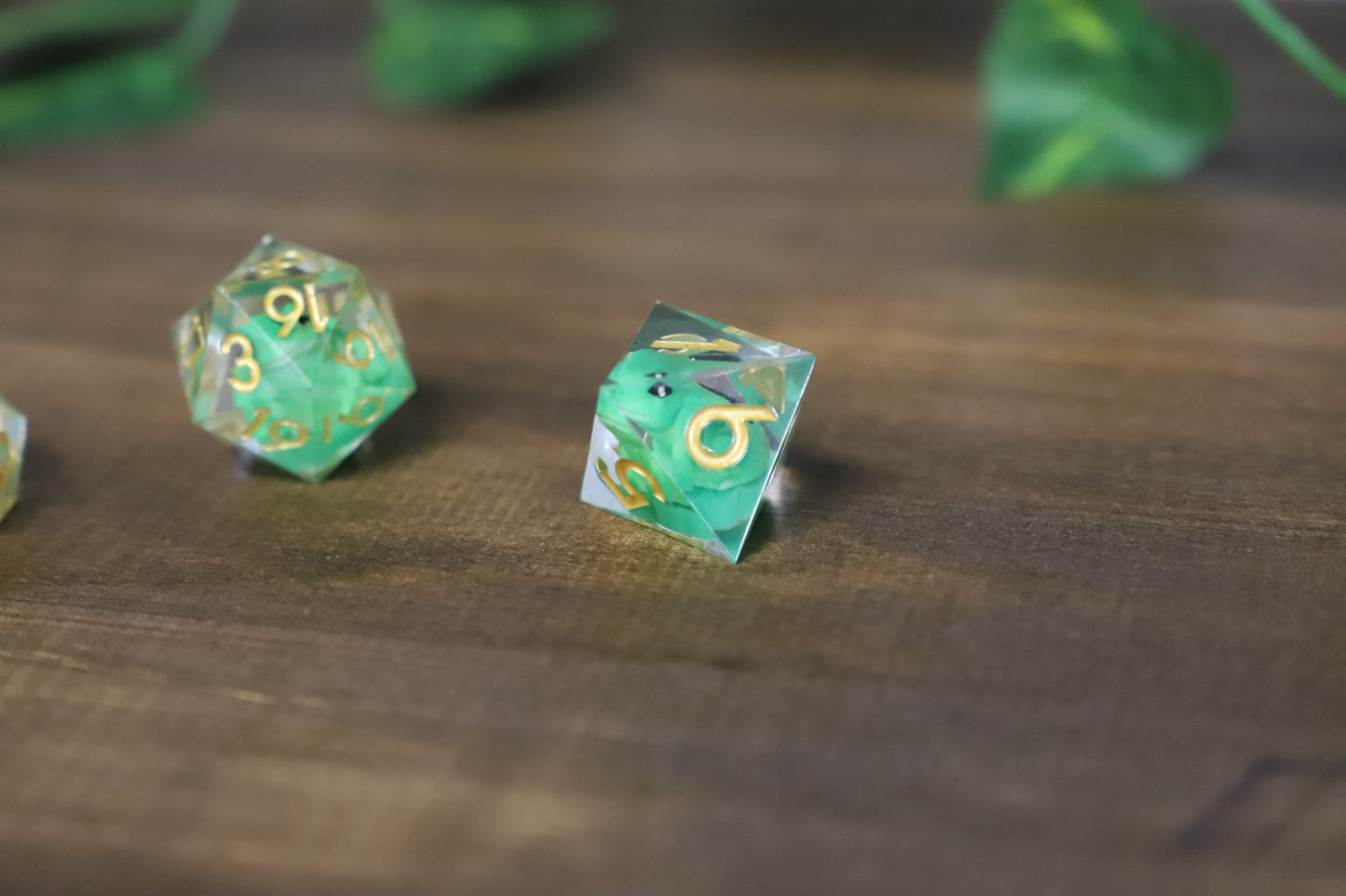 Frog 7 Dice Set