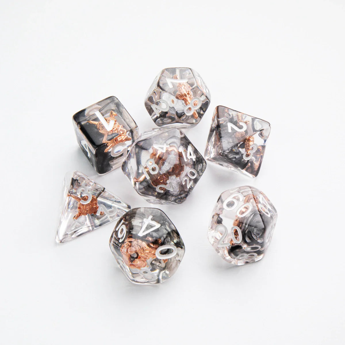 Shield & Weapons 7 Dice Set