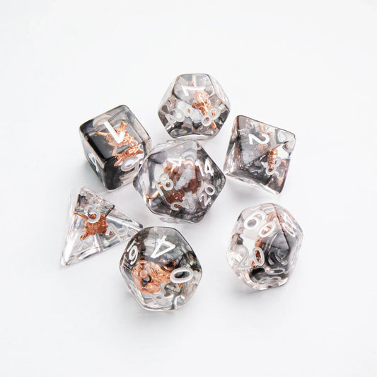 Shield & Weapons 7 Dice Set